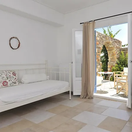 Degaetas Resort Antiparos Room photo
