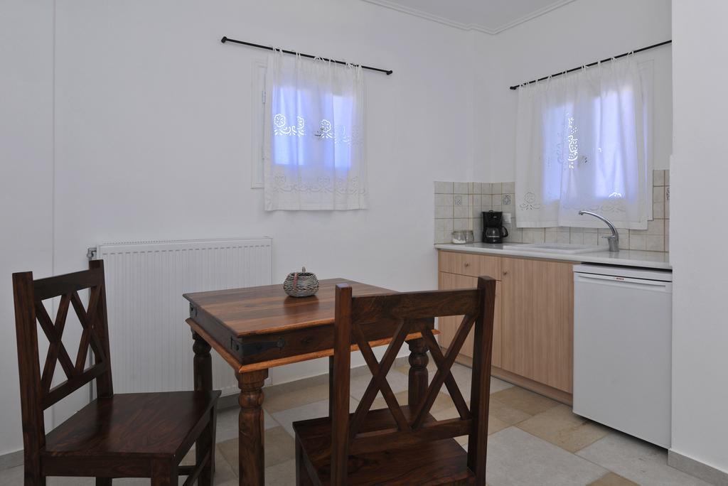 Apartment Degaetas Antiparos Town